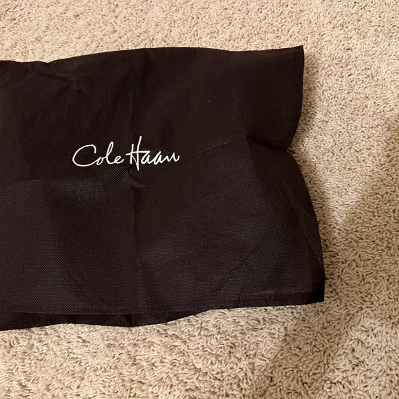 Cole Haan, Women's Black pumps, Size 9 - Picture 2 of 8